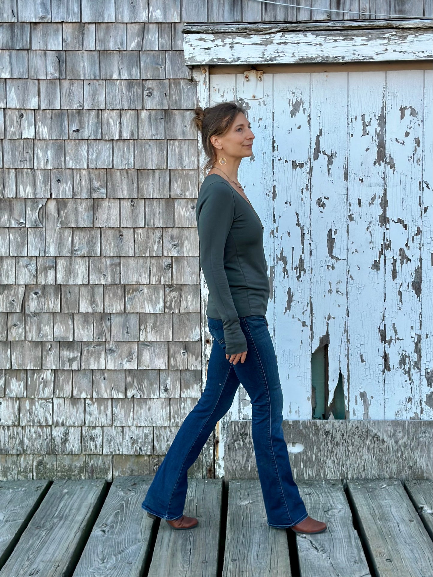 scoop neck long sleeved top with thumb holes in sea spruce