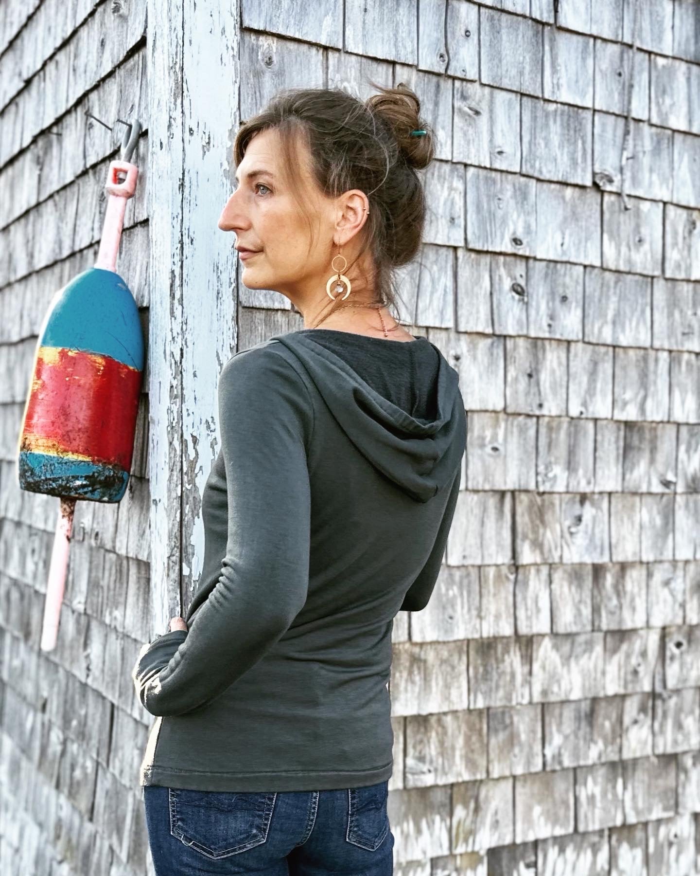 tencel hooded sweatshirt with thumb holes sea spruce