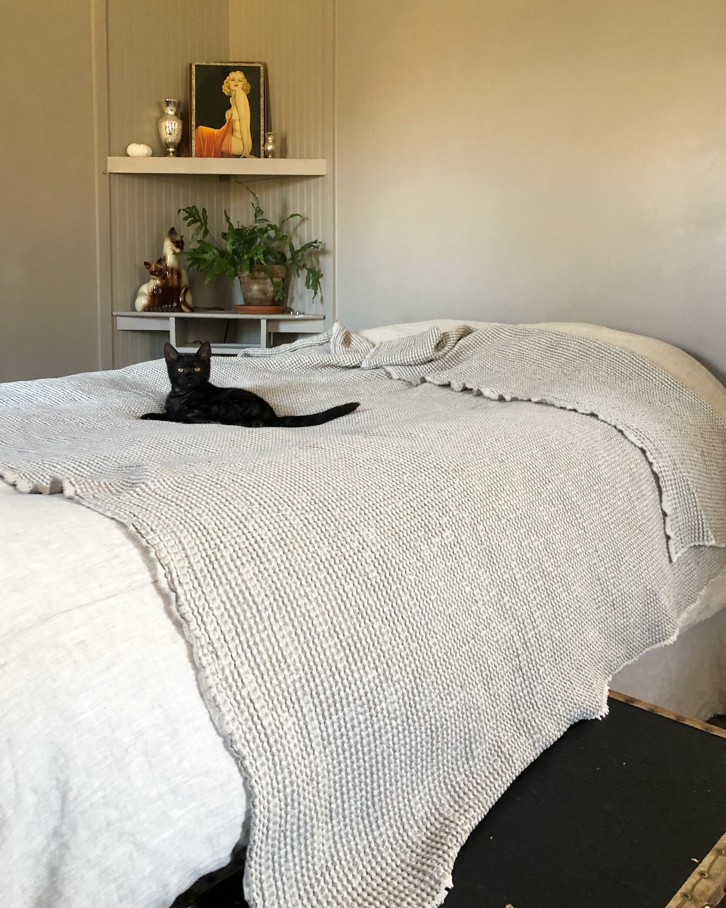 chunky linen/cotton waffle blanket in sand