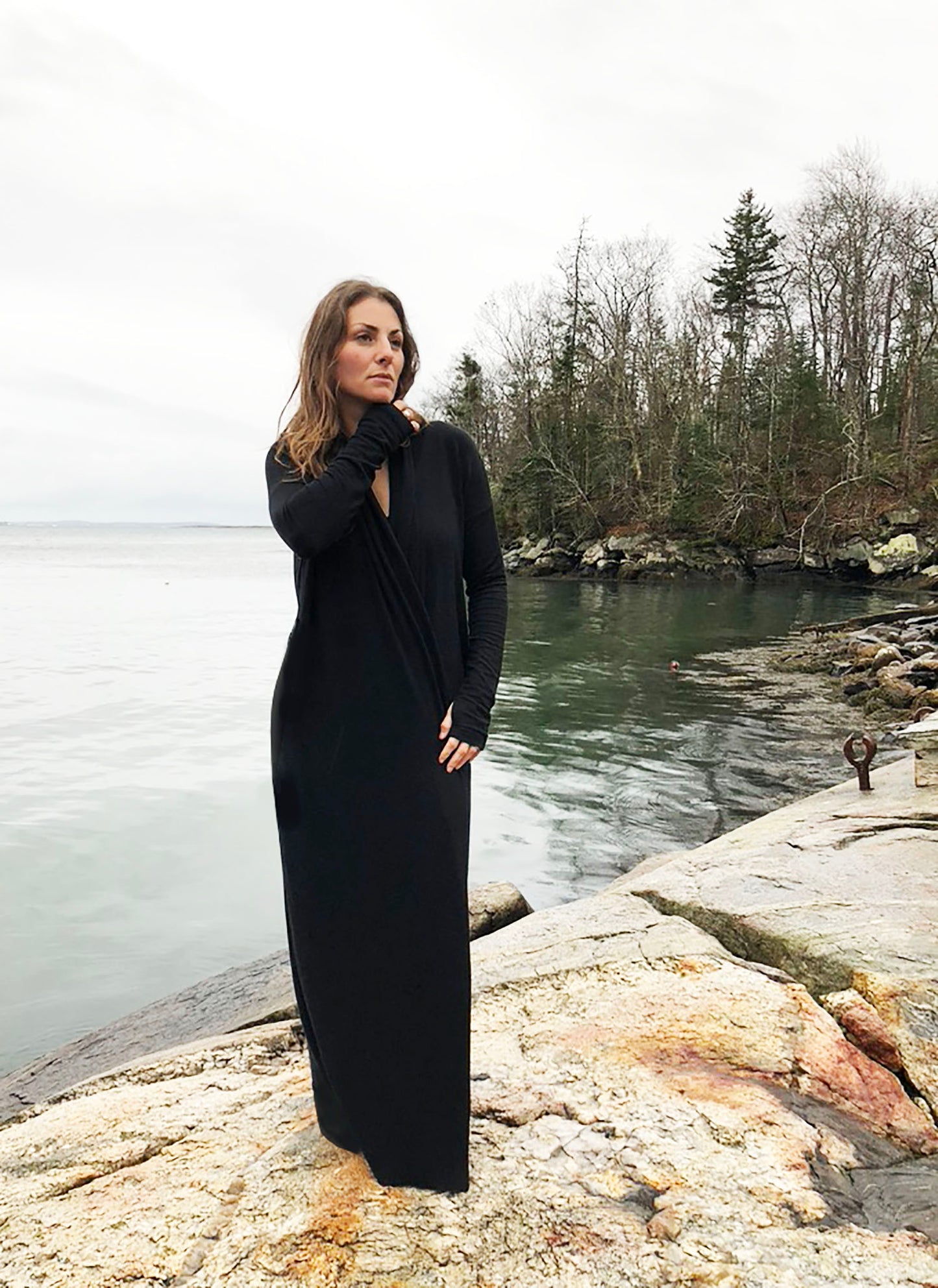 long tencel fleece robe in onyx