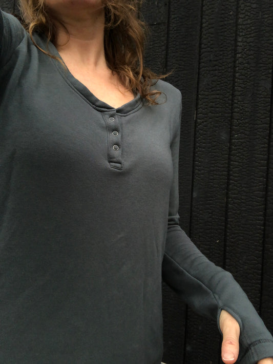 tencel fleece henley in sea spruce