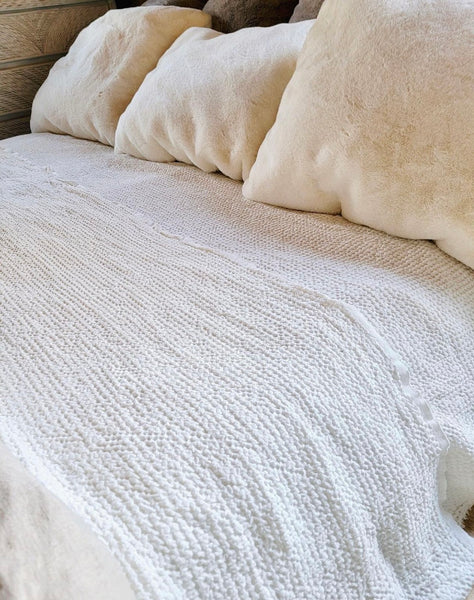 chunky linen/cotton waffle blanket in salt