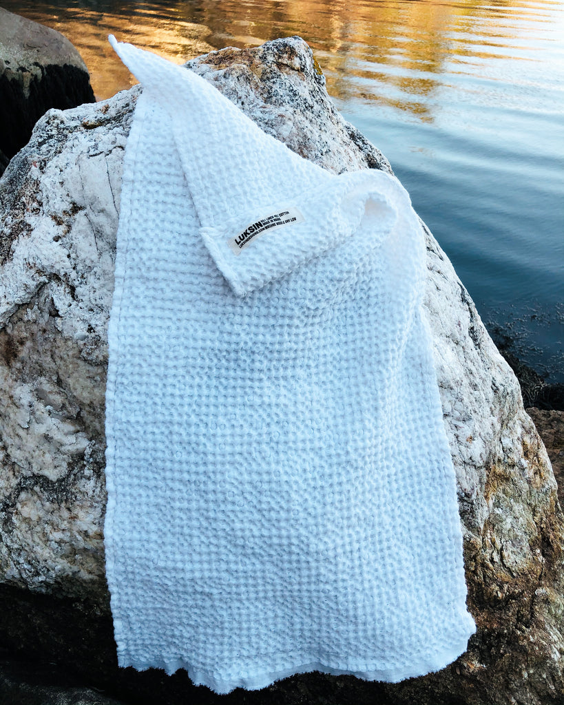 chunky linen/cotton hand towel in salt